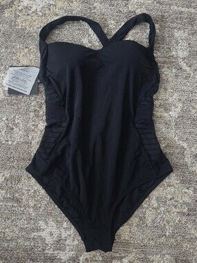 Jets By Jessika Allen Parallels Infinity One Piece Swim Nwt